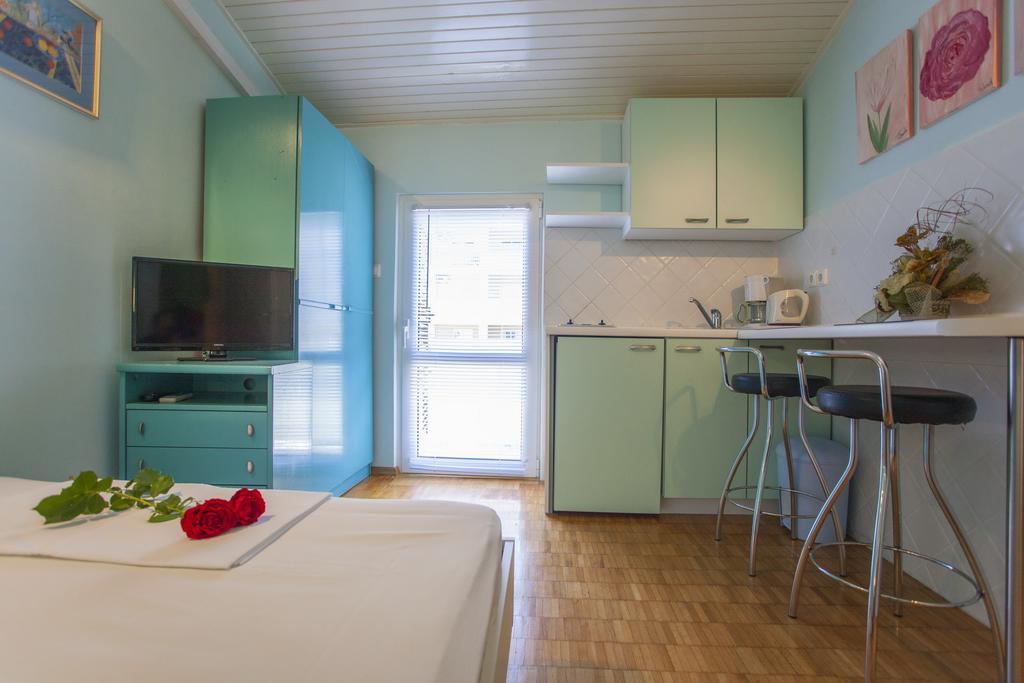 Villa Neda Makarska Chambre photo