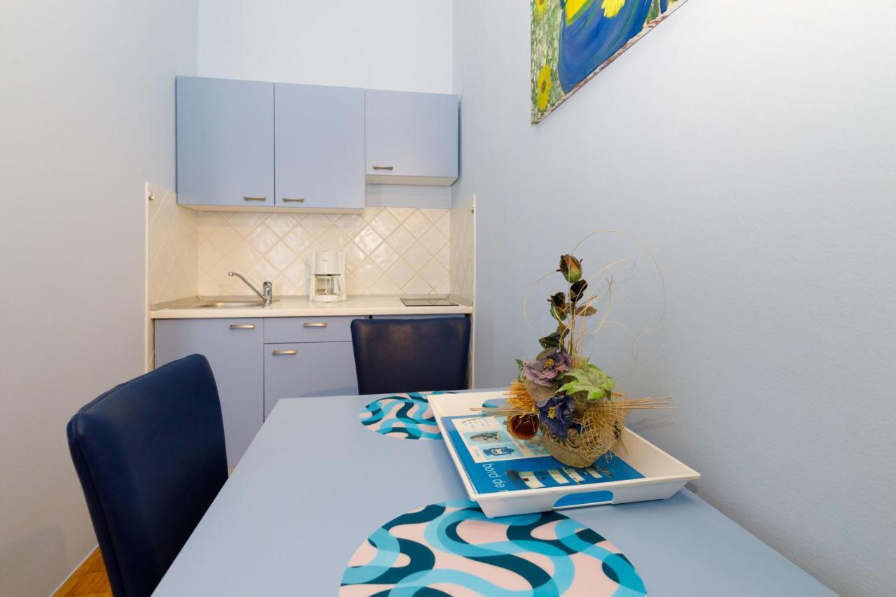 Villa Neda Makarska Extérieur photo