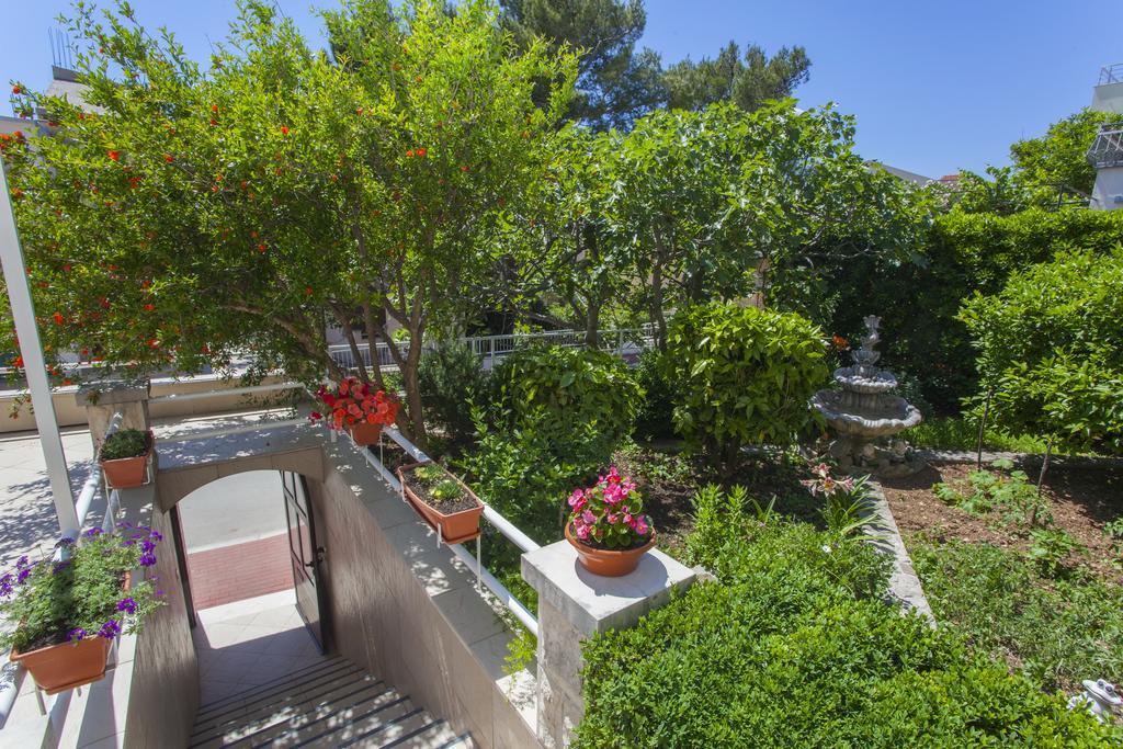 Villa Neda Makarska Extérieur photo